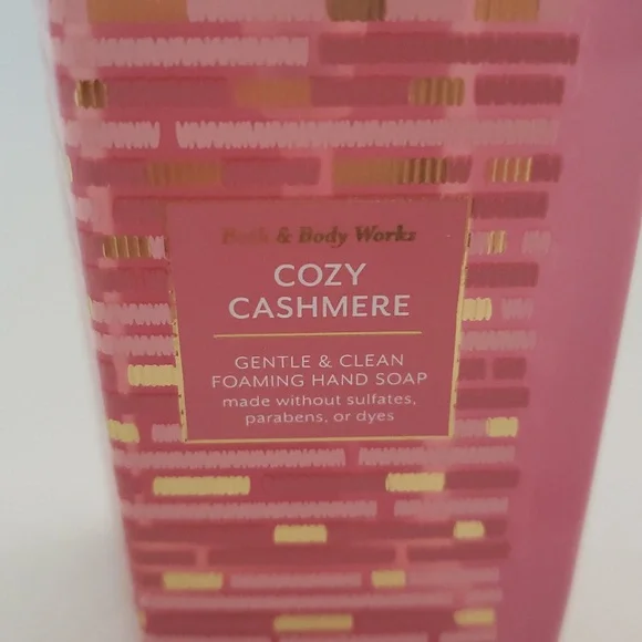 🥳3/20🥳  Bath & Body Works COZY CASHMERE - Foaming Hand soap - Picture 3 of 5